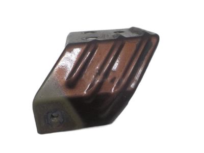 Toyota 53833-0T010 Fender Mounting Bracket