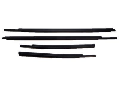 Toyota 68164-0C010 Belt Molding