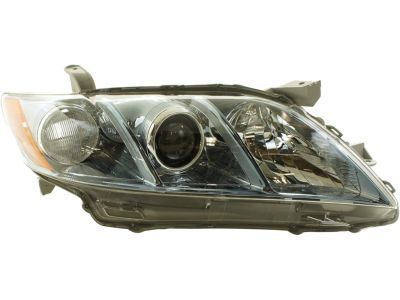 Toyota 81130-33662 Lens & Housing