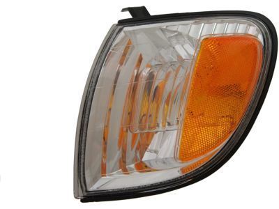 Toyota 81520-0C010 Signal Lamp