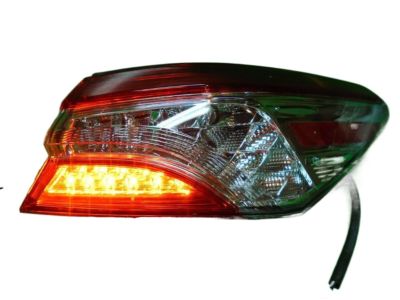 Toyota 81550-06730 Tail Lamp Assembly