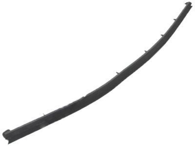 Toyota 68172-0C030 Weatherstrip