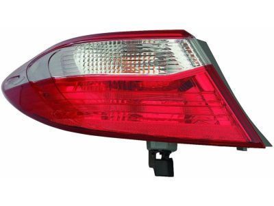 2015 Toyota Camry Tail Light - 81560-06640