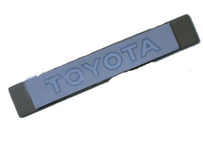 Toyota Tercel Emblem - 75442-16520