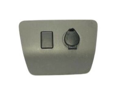 Toyota 58818-47080-E0 Center Cover