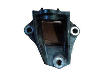 Toyota 12311-0P020 Bracket, Engine Mounting, Front