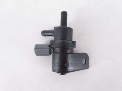 Toyota 90910-12220 Vacuum Valve