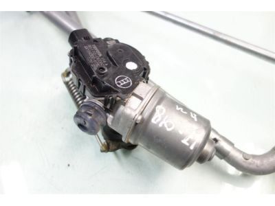 Toyota 85110-0E060 Wiper Motor