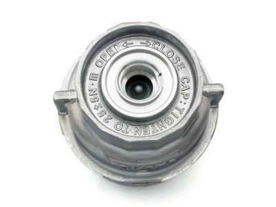 Toyota 15620-31060 Filter Housing