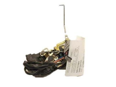 2002 Toyota Tacoma Door Latch Assembly - 69305-04020