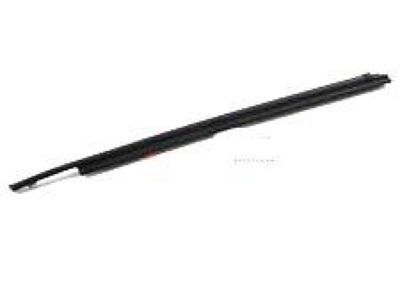 Toyota 75575-0C010 Lower Molding