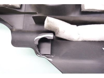 Toyota 11212-0T011 Engine Cover