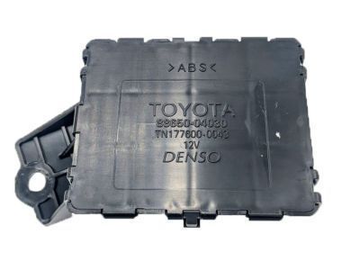 Toyota 88650-04030 Amplifier