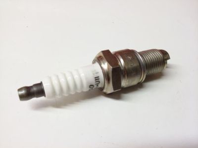 Toyota 90919-01091 Plug,  Spark