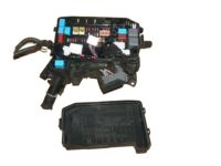 Toyota 82662-47141 Fuse Holder Upper Cover, Center Toyota 82662-47141 Fuse Holder Upper Cover, Center