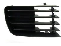 Toyota 53113-47020 Lower Radiator Grille Left